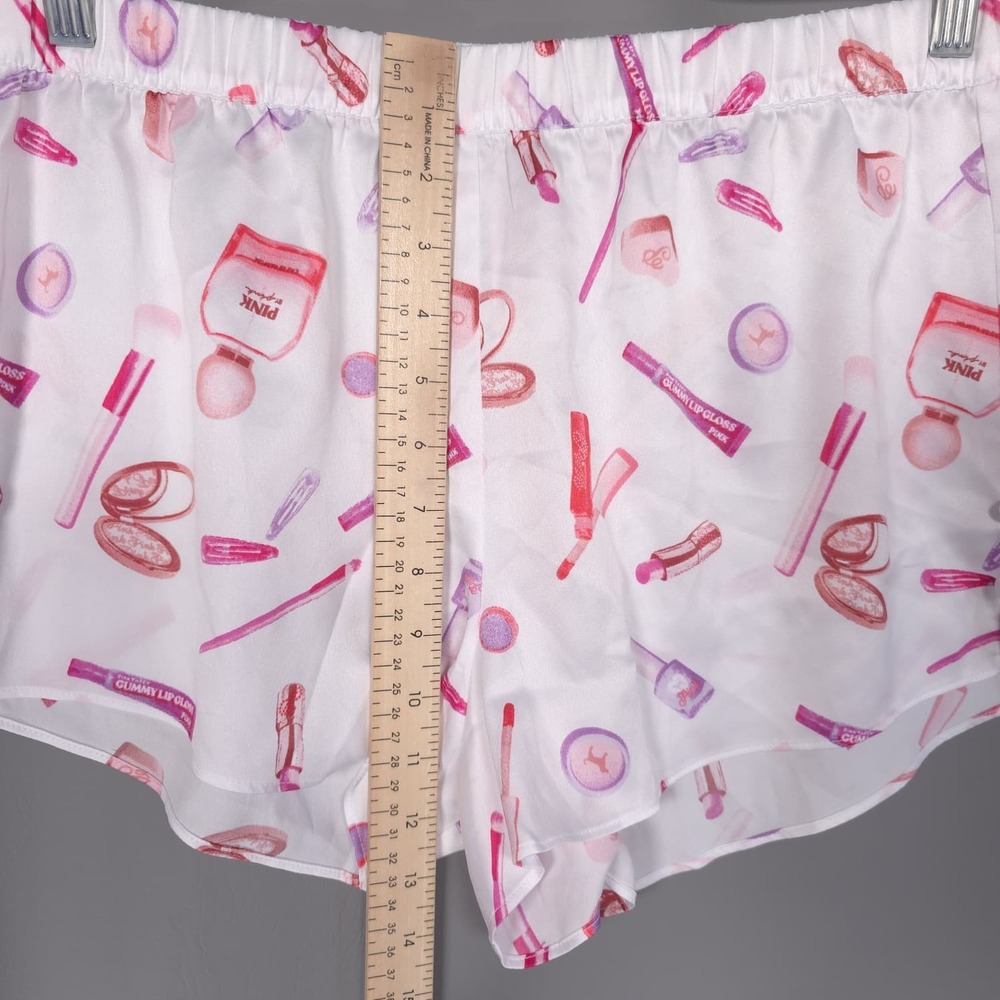 VICTORIA'S SECRET PINK New MEDIUM Pajama Set Satin Cami Shorts Makeup Print Logo - Picture 11 of 16